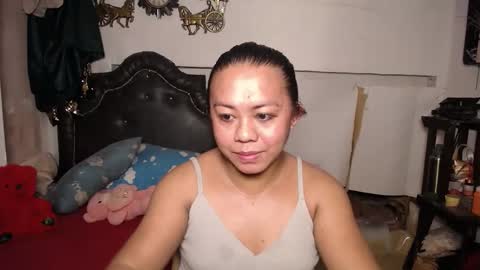 Snapshot of tsamandaxxx chatting on January 1, 2025, 1:37 pm tsamandaxxx online show from January 1, 2025, 1:37 pm