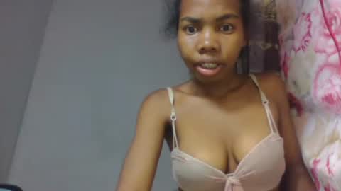 tsaralaza online show from October 19, 2025, 11:11 am