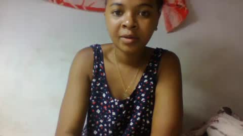 tsaralaza online show from November 1, 2025, 2:19 pm