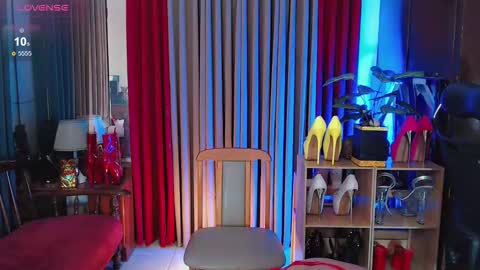 Tsbubblebutt online show from December 17, 2025, 4:29 am