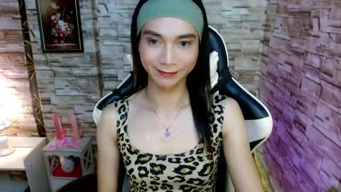 Tina online show from February 19, 2025, 7:59 pm