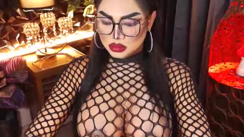 tsdarkdevon online show from July 21, 2026, 4:26 am