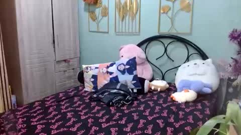 SHENA  online show from January 1, 2025, 10:56 pm