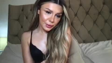 eva online show from February 12, 2026, 1:39 pm