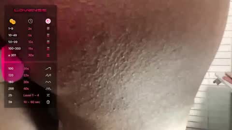 tsfoxx online show from November 19, 2025, 3:17 am