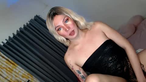 Snapshot of tsgirl_julian69 chatting on May 15, 2026, 8:16 pm Julian online show from May 15, 2026, 8:16 pm