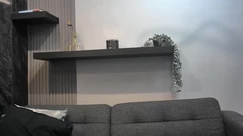 Lexi Longg online show from April 29, 2026, 2:26 am
