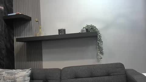 Lexi Longg online show from May 2, 2026, 12:26 am