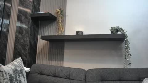 Lexi Longg online show from July 28, 2026, 12:48 pm
