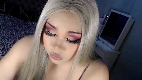 Snapshot of tsscarlett_xx chatting on September 18, 2025, 6:43 pm jayvie online show from September 18, 2025, 6:43 pm