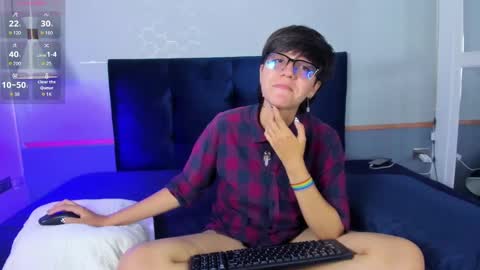 Snapshot of tsuki_maru chatting on October 9, 2025, 8:29 pm Maru online show from October 9, 2025, 8:29 pm