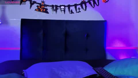 Snapshot of tsuki_maru chatting on October 25, 2025, 8:36 pm Maru online show from October 25, 2025, 8:36 pm