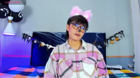 Snapshot of tsuki_maru chatting on October 30, 2025, 9:26 pm Maru online show from October 30, 2025, 9:26 pm