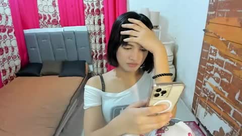 Snapshot of tsuncutajang chatting on May 6, 2026, 6:24 pm tsuncutajang online show from May 6, 2026, 6:24 pm