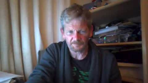 Snapshot of ttb2769 chatting on October 3, 2025, 4:42 am ttb2769 online show from October 3, 2025, 4:42 am