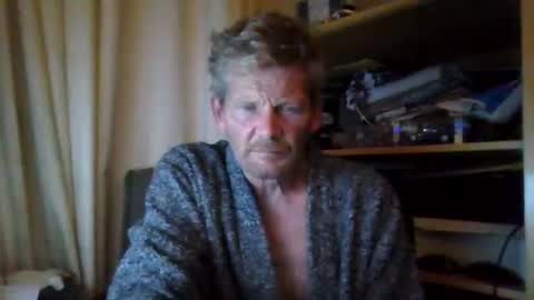 Snapshot of ttb2769 chatting on October 13, 2025, 5:40 am ttb2769 online show from October 13, 2025, 5:40 am