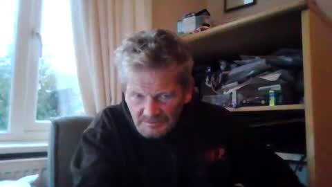 Snapshot of ttb2769 chatting on October 15, 2025, 6:46 am ttb2769 online show from October 15, 2025, 6:46 am