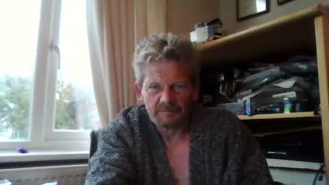 Snapshot of ttb2769 chatting on October 19, 2025, 6:58 am ttb2769 online show from October 19, 2025, 6:58 am