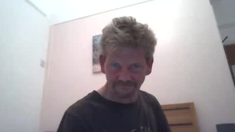 Snapshot of ttb2769 chatting on October 22, 2025, 5:24 pm ttb2769 online show from October 22, 2025, 5:24 pm