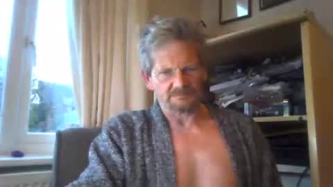 Snapshot of ttb2769 chatting on October 29, 2025, 6:59 am ttb2769 online show from October 29, 2025, 6:59 am