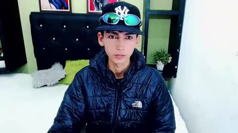 ttimy online show from December 17, 2024, 9:16 pm