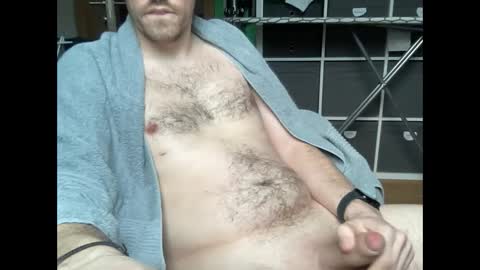 Snapshot of ttutzi390 chatting on February 11, 2025, 4:02 pm ttutzi390 online show from February 11, 2025, 4:02 pm