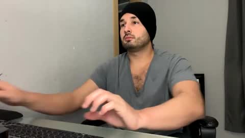 Stimulation make me Cum in Public or in Pvt   online show from December 5, 2024, 8:22 am