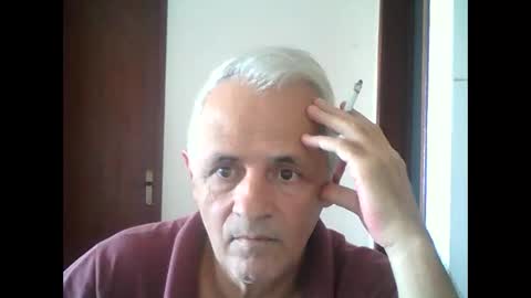 Snapshot of tuamigo8a chatting on March 4, 2025, 1:59 pm Siveomeves online show from March 4, 2025, 1:59 pm