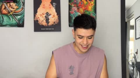 Snapshot of tuenkim_ chatting on April 4, 2026, 10:51 pm tuenkim_ online show from April 4, 2026, 10:51 pm