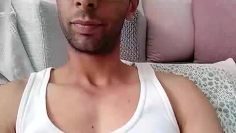 TunisienSexyGuy online show from May 10, 2026, 1:05 pm