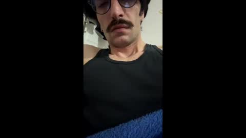 turkdickbig online show from May 14, 2026, 2:29 am