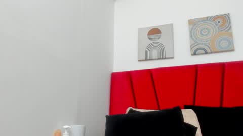 tutty_sweet online show from February 26, 2025, 10:53 pm