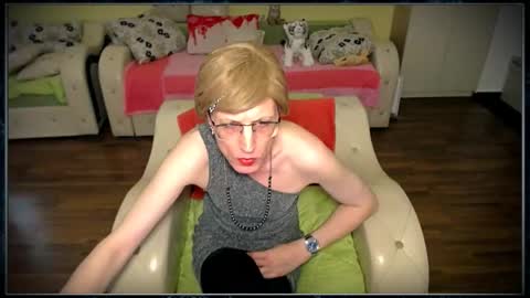 Clementine online show from January 9, 2025, 11:03 am