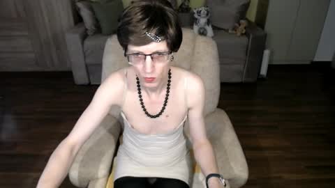 Clementine online show from May 21, 2026, 8:43 am