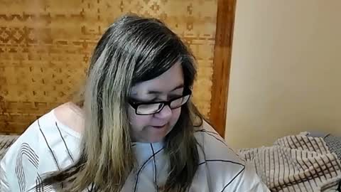 Lana online show from February 7, 2025, 8:44 am