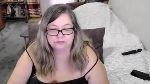 Lana online show from June 11, 2026, 2:53 am