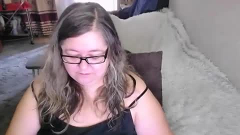 Lana online show from July 17, 2026, 1:01 am