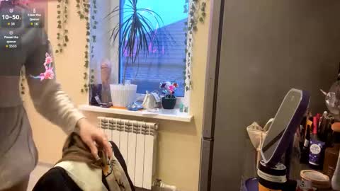 Emily online show from March 17, 2026, 3:04 pm