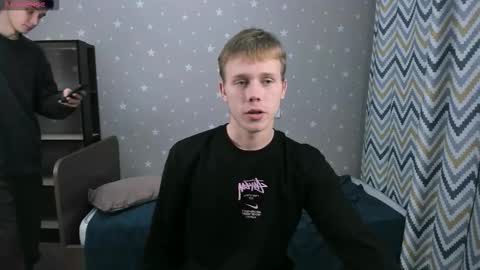 Snapshot of twelveeek chatting on November 7, 2025, 5:35 pm Angus online show from November 7, 2025, 5:35 pm