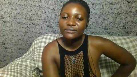 Snapshot of twerker_lyly chatting on October 22, 2025, 5:13 pm twerker_lyly online show from October 22, 2025, 5:13 pm