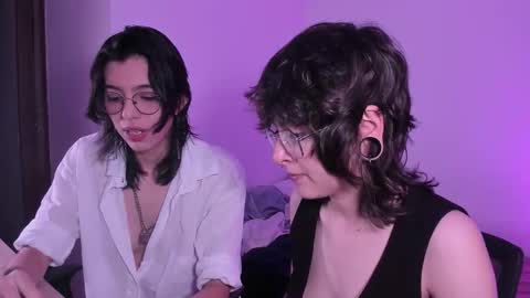 Snapshot of twilightmuses chatting on November 8, 2025, 9:24 pm Eve Lili online show from November 8, 2025, 9:24 pm