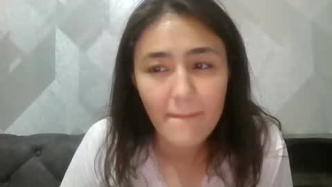 twilighttease online show from September 9, 2025, 1:21 pm