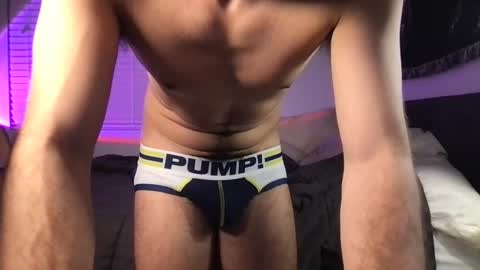 Snapshot of twink_boy98 chatting on September 20, 2025, 4:35 am twink_boy98 online show from September 20, 2025, 4:35 am