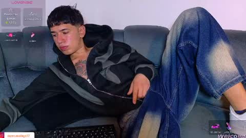Snapshot of twink_daren chatting on April 9, 2026, 6:24 pm Mr Daren online show from April 9, 2026, 6:24 pm