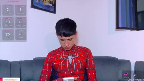 Snapshot of twink_daren chatting on April 30, 2026, 6:25 pm Mr Daren online show from April 30, 2026, 6:25 pm