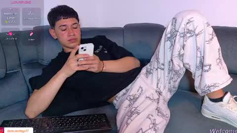 Snapshot of twink_daren chatting on May 9, 2026, 6:24 pm Mr Daren online show from May 9, 2026, 6:24 pm
