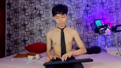 Sebastin online show from June 12, 2026, 12:15 pm