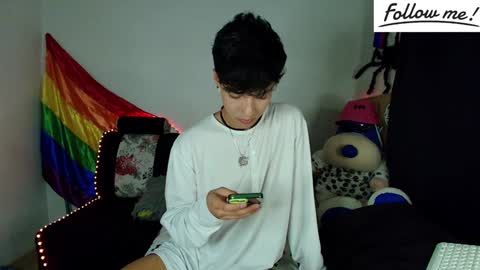Snapshot of twink_sebas_ chatting on December 13, 2024, 6:42 am Bad boy sebastian online show from December 13, 2024, 6:42 am