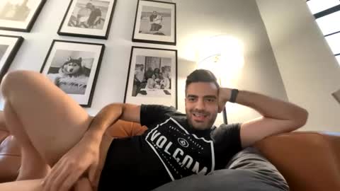 twinkcockmilking online show from October 6, 2025, 2:25 pm