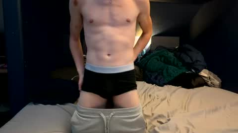 Hunter Twink online show from July 26, 2026, 4:09 am